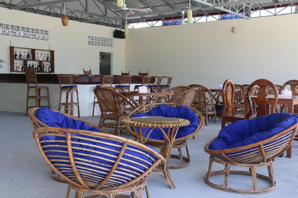 The Moonflower Bungalow Hotel Sihanoukville Eksteriør billede