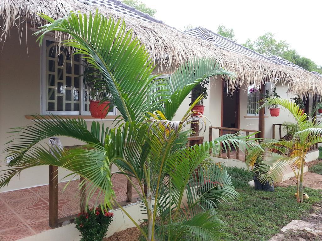 The Moonflower Bungalow Hotel Sihanoukville Eksteriør billede