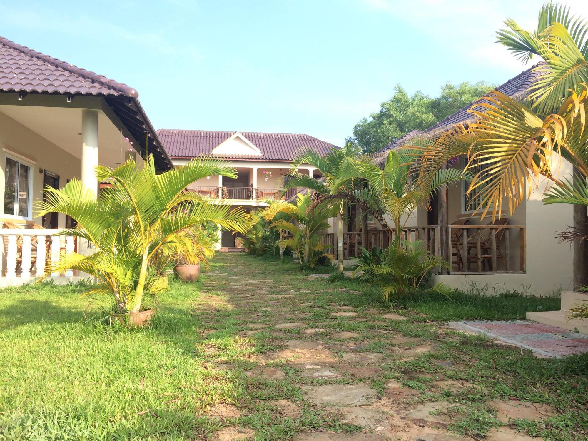 The Moonflower Bungalow Hotel Sihanoukville Eksteriør billede